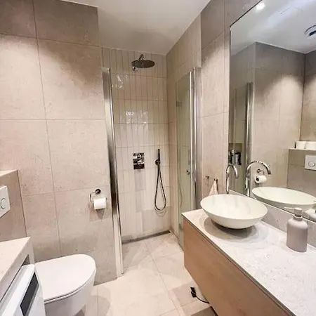 Apartment Attraktiv Og Klassisk Midt I Oslo, 80m2 *