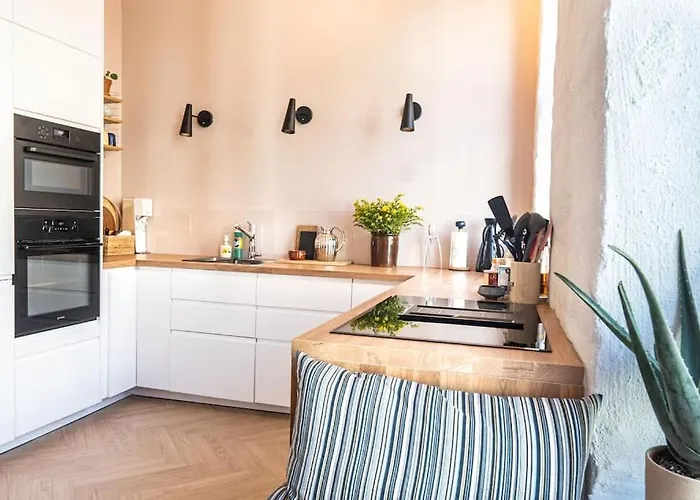 Apartman Attraktiv Og Klassisk Midt I Oslo, 80m2 Oslo